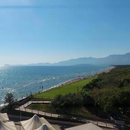 Sunny In *